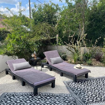 Beautiful Cottage With Private Plunge Pool/Hot Tub - 40 Mins From Puy Du Fou La Chapelle-Saint-Etienne Exteriér fotografie